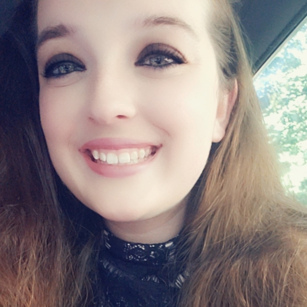 Meet your Posher, Katie